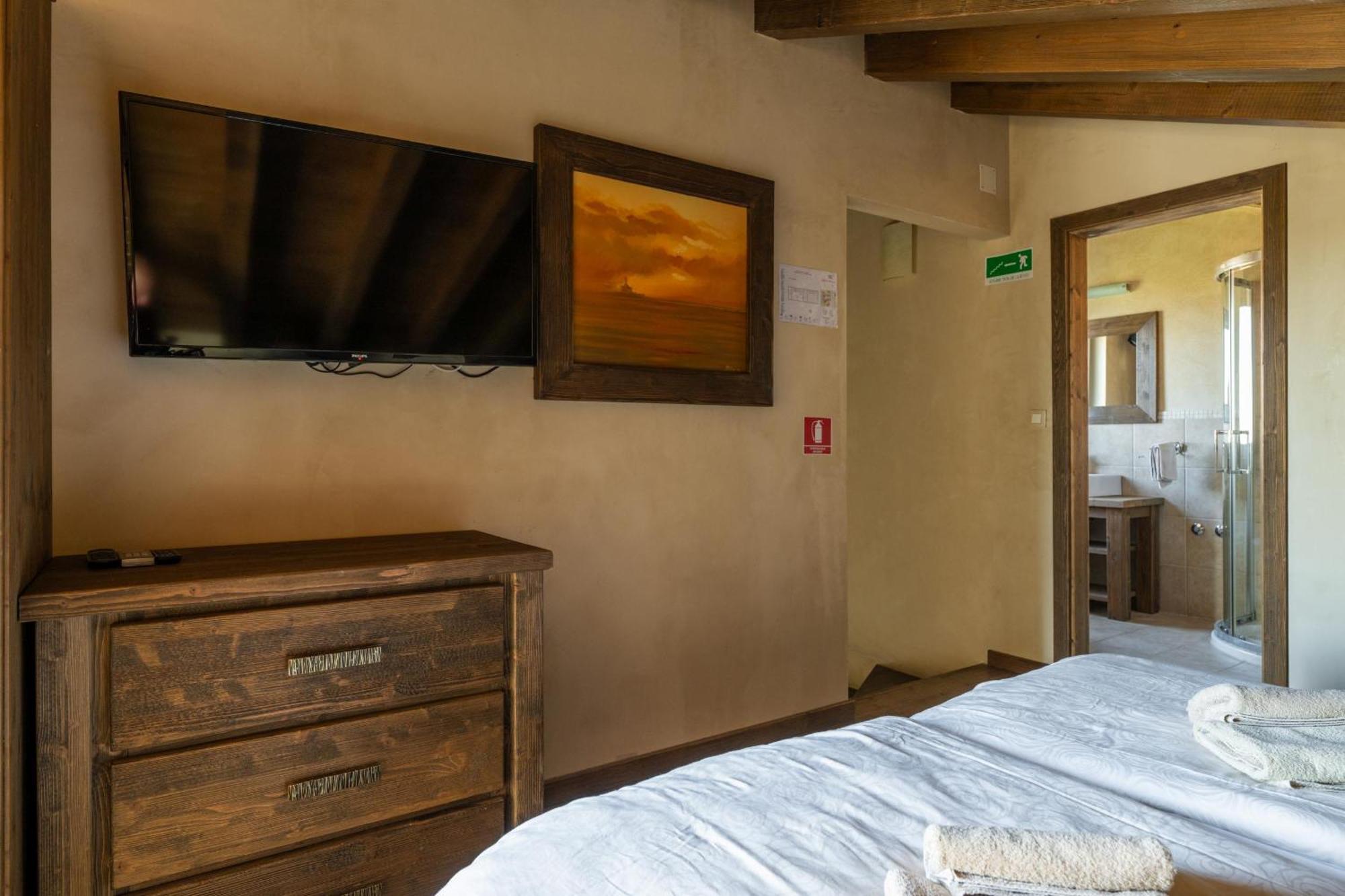 Villa Castagna Near The Sea With Private Pool And Sauna 프레멘투라 외부 사진