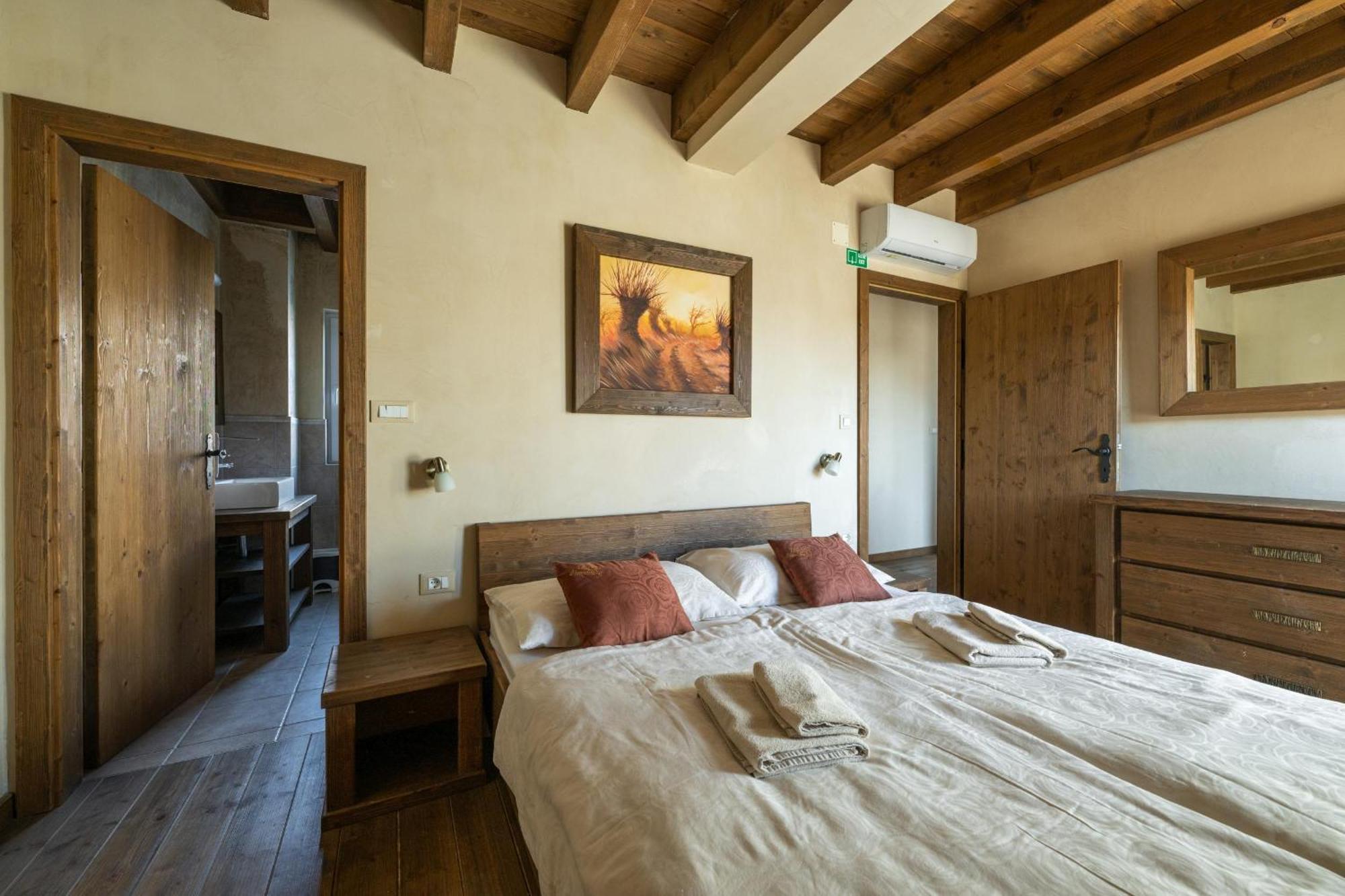 Villa Castagna Near The Sea With Private Pool And Sauna 프레멘투라 외부 사진