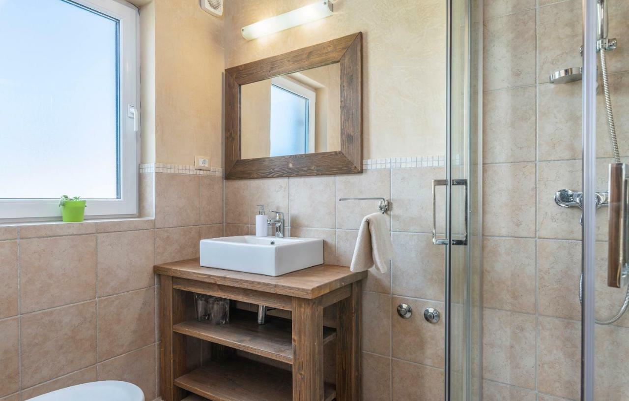 Villa Castagna Near The Sea With Private Pool And Sauna 프레멘투라 외부 사진